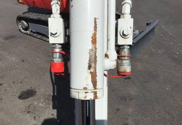 Mini pelle Takeuchi TB225, Année 2020 - Image 11