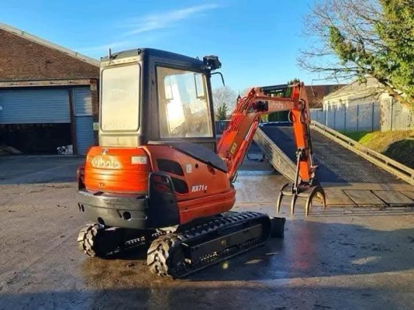 Mini pelle KUBOTA KX71-3 / 2,8 TONNES  - Image 2