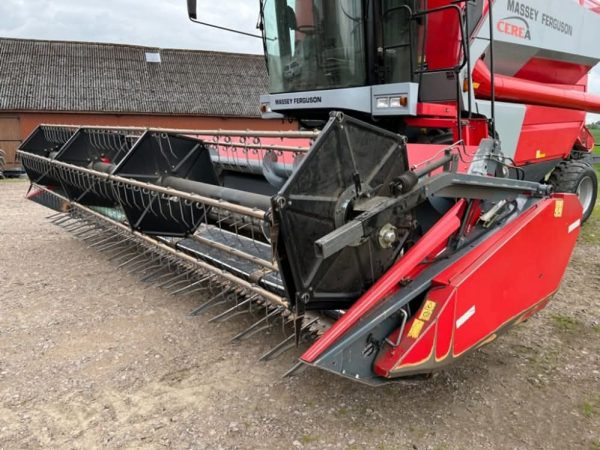Moissonneuse-batteuse Massey Ferguson 7256 - Image 12