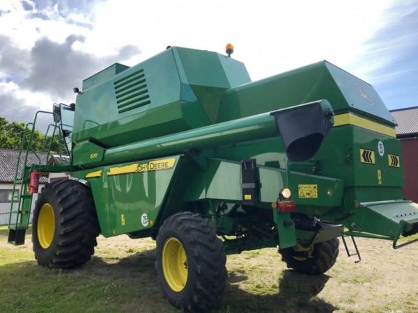 Moissonneuse-batteuse John Deere 1570 - Image 3