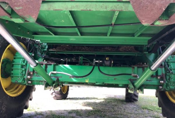 Moissonneuse-batteuse John Deere 1570 - Image 11