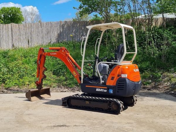 MINI PELLE KUBOTA KX41-3V / 1,6 TONNES - Image 9