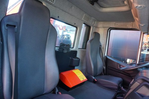 Iveco Stralis 310 E6 / NEW 3-sided tipper / Fassi F135 - Image 18