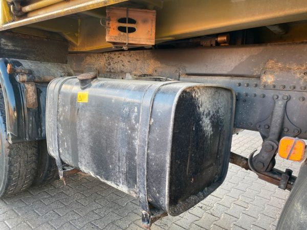 Camion benne tri-benne MAN 32.410 8x6 Meiller - Image 13