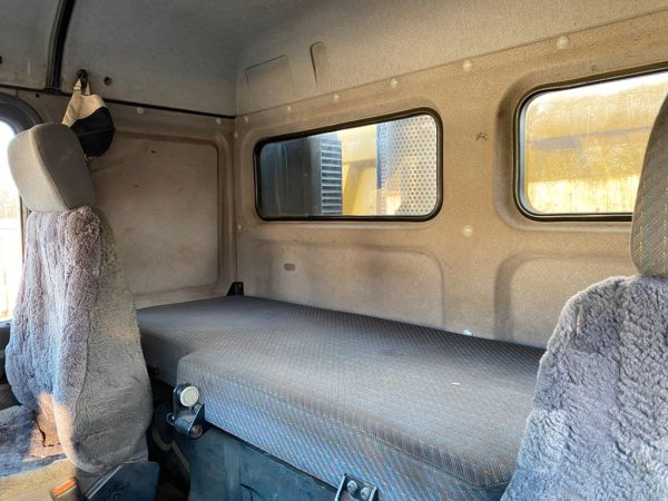Camion benne tri-benne MAN 32.410 8x6 Meiller - Image 16