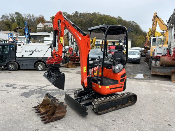Kubota U 17-3a, Attache rapide mécanique - Image 3