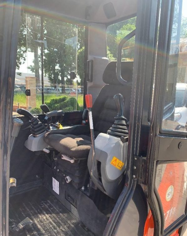 Kubota KX 71-3 - Image 12