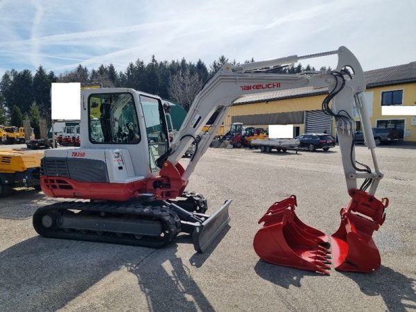 Marque : Takeuchi TB250 - Image 6