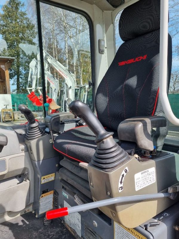 Marque : Takeuchi TB250 - Image 16