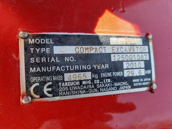 Marque : Takeuchi TB250 - Image 17